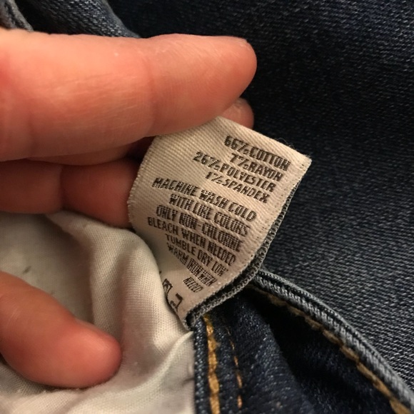 American Rag - Picture 2 of 6